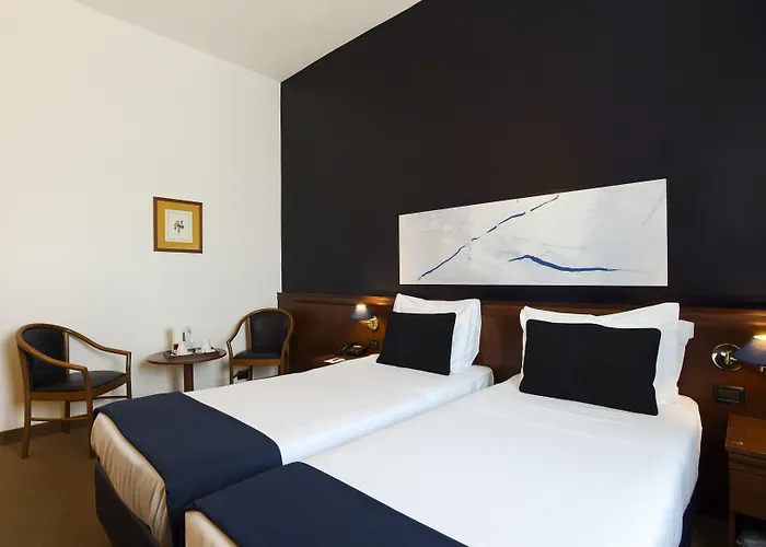 Grand Tiberio Otel