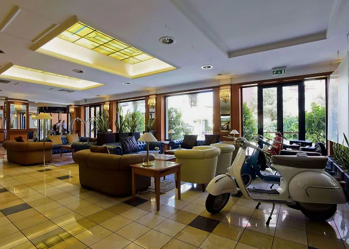 Grand Tiberio Hotel